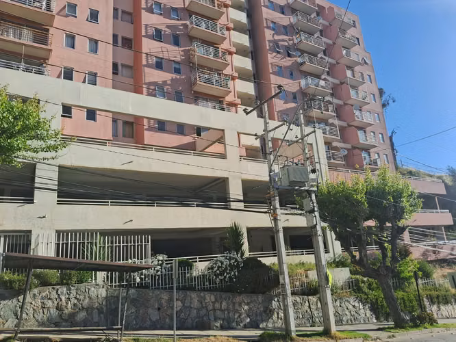 SE VENDE DEPARTAMENTO AMOBLADO VIÑA DEL MAR 1 NORTE