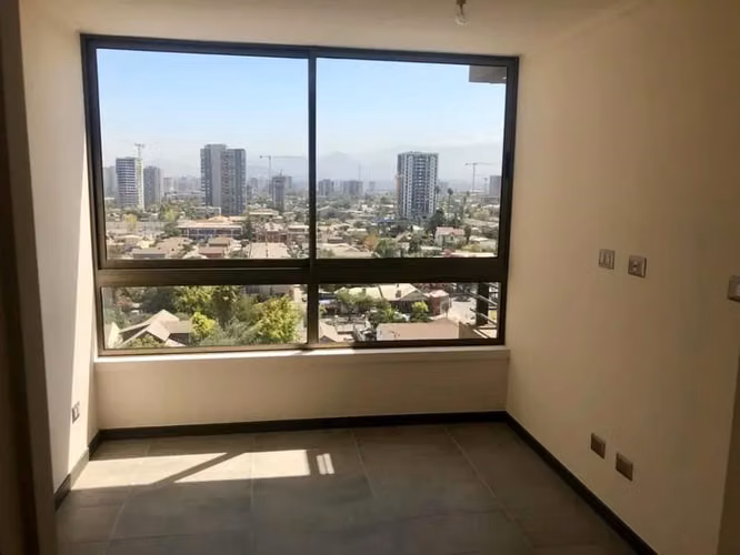 ¡Vive en La Cisterna por solo $310,000 !