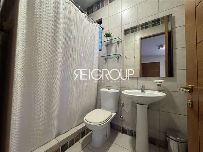 Imponente casa en venta de 5 dorm, 2006 mt/2, Lo Barnechea - Imagen 29