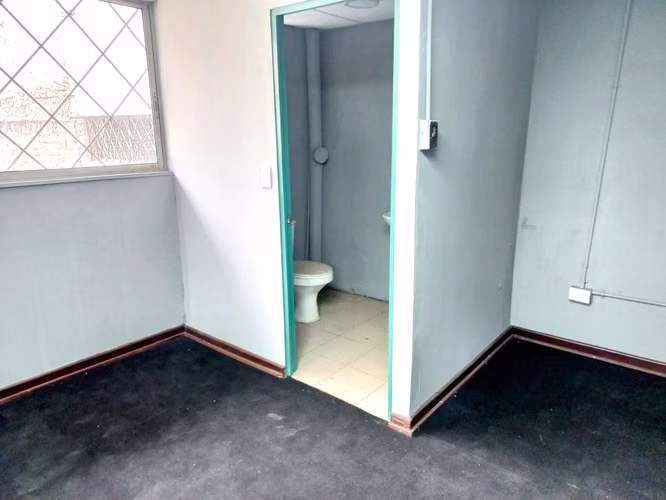 Local u Oficina en dos pisos 550 m2 (180406) - Imagen 12