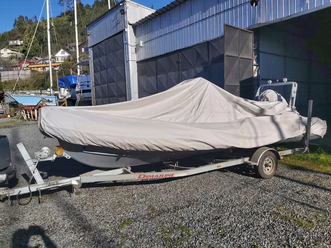 BOTE SEMIRRIGIDO HIGHFIELD U.S.A.
