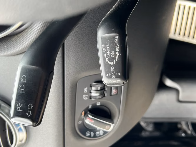 AUDI TT 2.0L TURBO TFSI S TRONIC año 2008