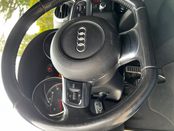 AUDI TT 2.0L TURBO TFSI S TRONIC año 2008