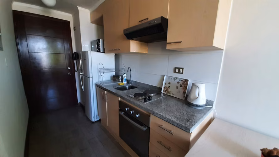ARRIENDO LINDO DEPARTAMENTO AMOBLADO. GRAN UBICACIÓN