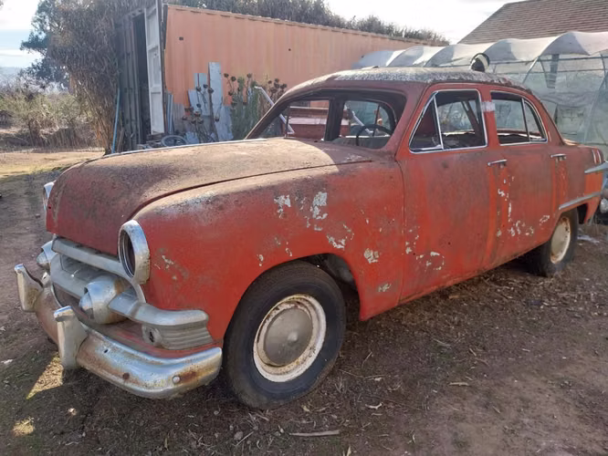 Ford 1951 Shoebox DeLuxe V8 Flathead 8BA proyecto