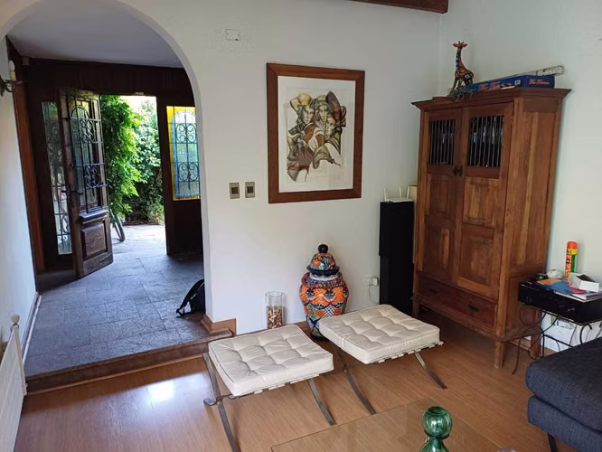 Oportunidad Única: Casa Luminosa y Amplia (180635) - Imagen 1