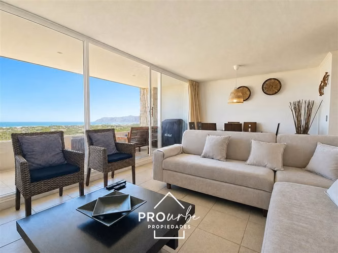 Amplio departamento 4D/3B con 2 suites y vista al mar