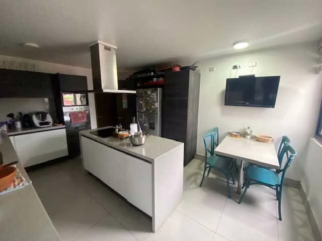 VENTA CASA AVENIDA DEL VALLE (180730) - Imagen 8
