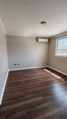 Vende 3 Dormitorios 3 Baños 2 Estacionamiento Cuidad Del Sol