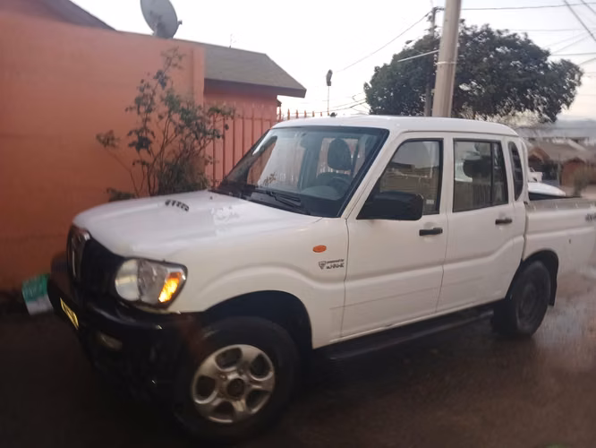 Se Vende Mahindra New Pik Up 2018 Diésel 4x4 Doble Cabina - ¡Poco Kilometraje y Documentos al Día! Conversable