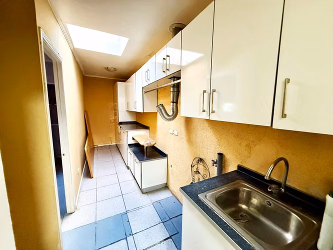 Amplia, cómoda y acogedora casa en Condominio de Peñalolén - Imagen 4