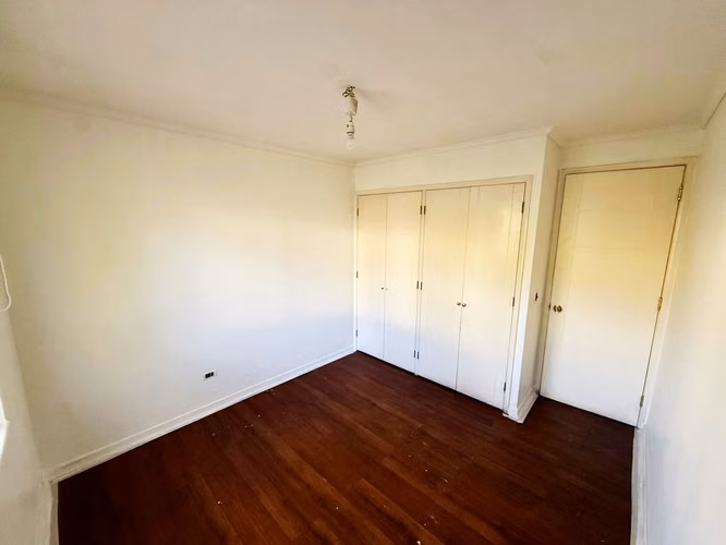 Amplia, cómoda y acogedora casa en Condominio de Peñalolén - Imagen 18