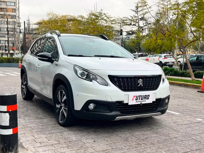 PEUGEOT 2008 GT LINE 1.2 AUT - 2019 | 4429