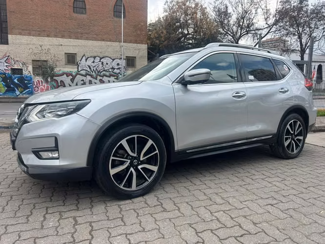 NISSAN X-TRAIL EXCLUSIVE CVT 3ROW AWD - 2020 | 4213 - Imagen 3