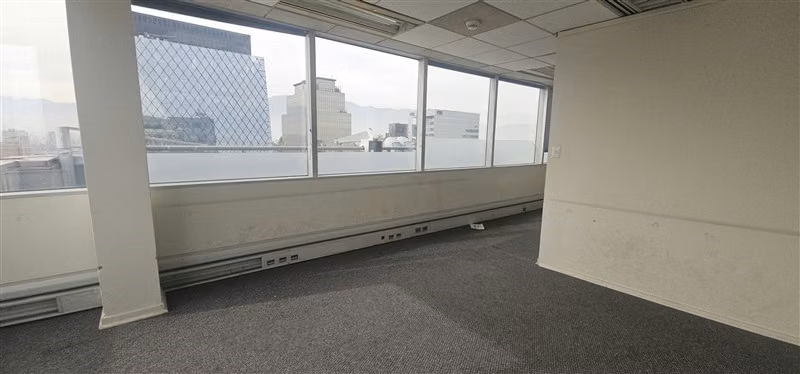 Oficina en arriendo en Santiago - Imagen 4