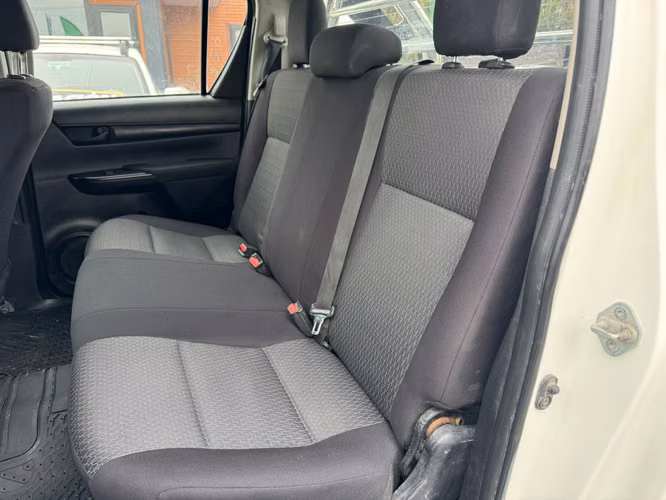 TOYOTA  HILUX DX 4X4  2022