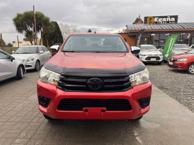 TOYOTA HILUX 4X4 2023