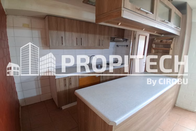 Venta Casa 4D+3B+2E, CERCA A METRO TREN BUIN