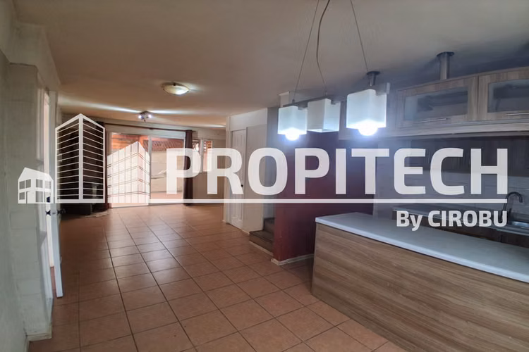Venta Casa 4D+3B+2E, CERCA A METRO TREN BUIN