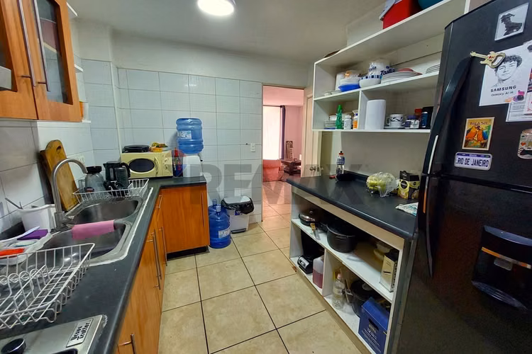 Casa de 5 dormitorios y 3 baños