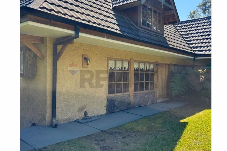 Gran casa familiar en  villarrica - Imagen 12
