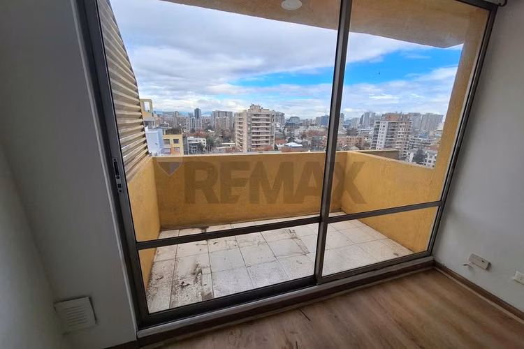 Hogar ideal en ñuñoa: funcional y acogedor - Imagen 6