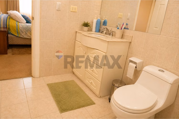 Amplia casa de 167m2 5d/3b en la cisterna - Imagen 25