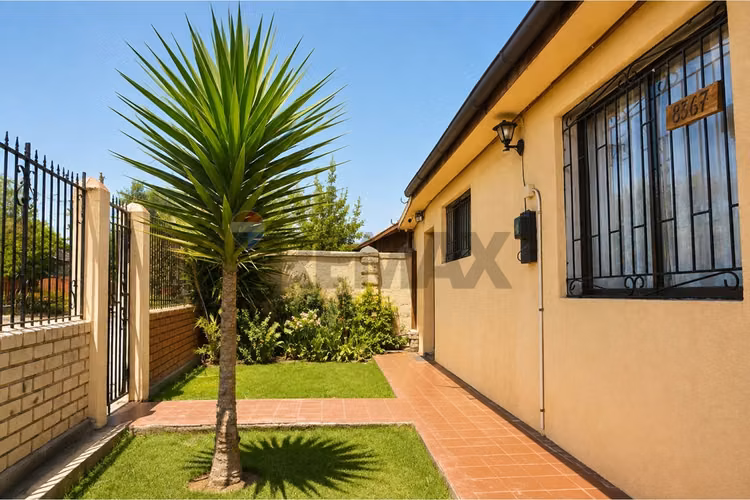Amplia casa de 167m2 5d/3b en la cisterna - Imagen 3
