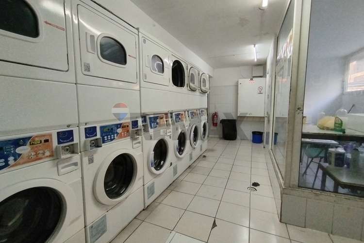 Vendo comodo depto 2d 1b metro hospitales - Imagen 22