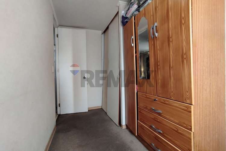 Vendo comodo depto 2d 1b metro hospitales - Imagen 13