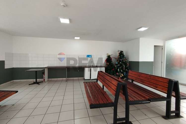 Vendo comodo depto 2d 1b metro hospitales - Imagen 21