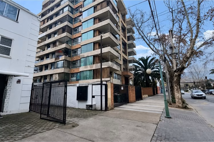 Oficina josé domingo cañas, ñuñoa 120m2