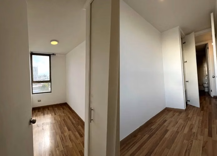 AMPLIO DEPARTAMENTO FAMILIAR DE 3 DORMITORIOS EN CONDOMINIO - Imagen 17