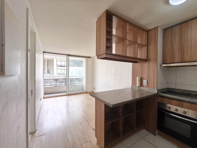 ARRIENDO 1D1B SANTIAGO CENTRO  BALCÓN Y ORIENTACIÓN PONIENTE