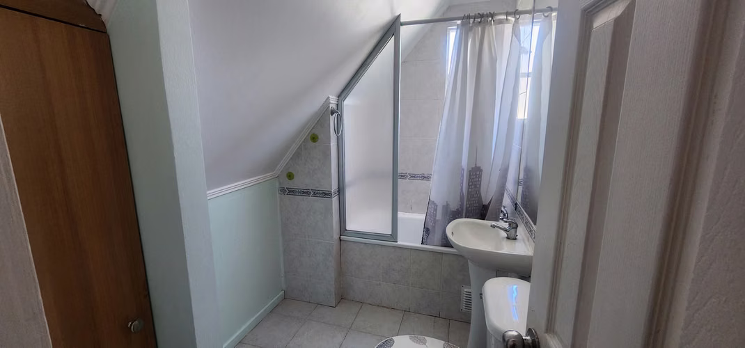 CASA EN ARRIENDO EN LOS DOMINICOS VALLE VOLCANES - Imagen 19