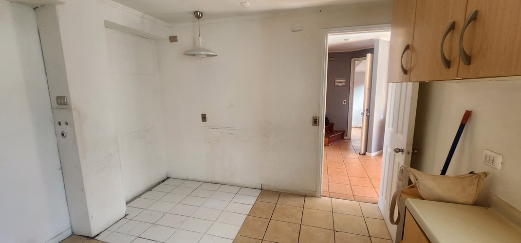 CASA EN ARRIENDO EN LOS DOMINICOS VALLE VOLCANES - Imagen 9