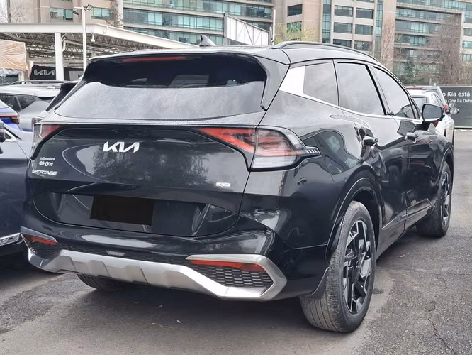 KIA SPORTAGE 2023