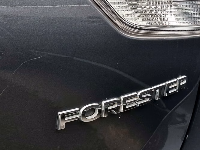 SUBARU FORESTER 2023