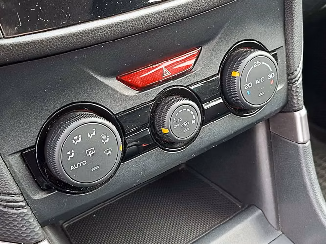 SUBARU FORESTER 2023