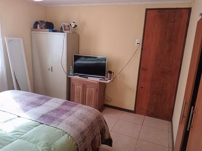 Casa en venta de 4 dorm. La.Florida a pasos del CESFAM - Imagen 3