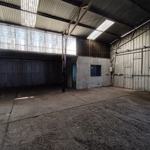 Arriendo Bodega Comercial Calle Janequeo Cerro Navia - Imagen 10