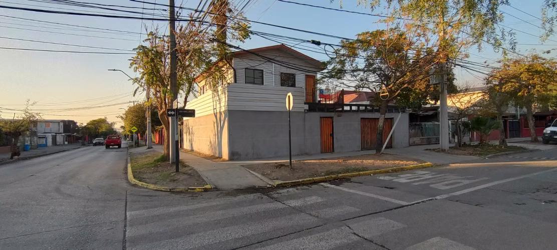 Venta de Casa comuna de La Florida $.-