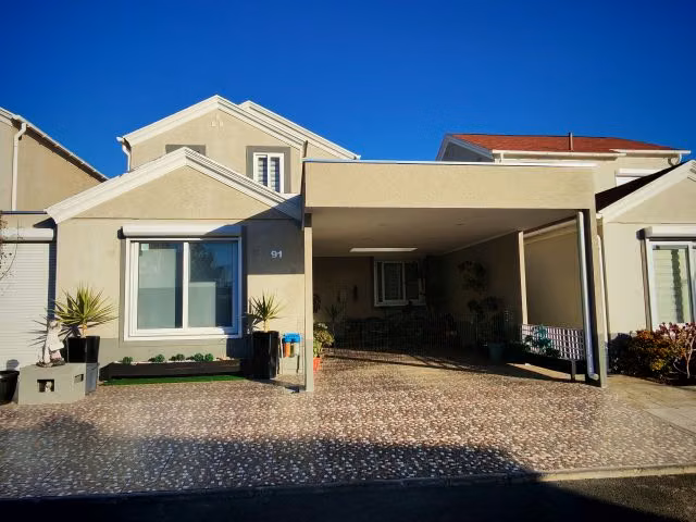 Venta de Casa en Cond. Santa Herminia II, Laguna del Sol Padre Hurtado UF5.800.-