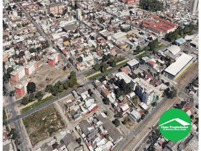 Local Concepción, esquina Avenida Manuel Rodríguez, alto tráfico.