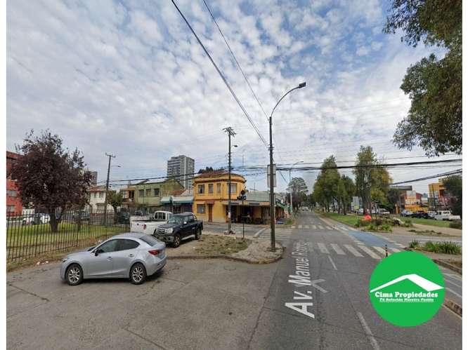 Local Concepción, esquina Avenida Manuel Rodríguez, alto tráfico.