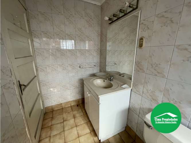¡Tu Hogar Ideal! Venta Casa en La Reina, Amplia 6 Dormitorios - Imagen 14
