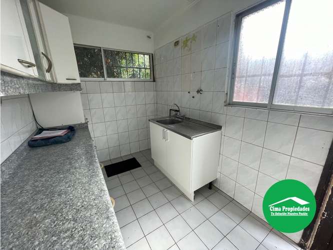 ¡Tu Hogar Ideal! Venta Casa en La Reina, Amplia 6 Dormitorios - Imagen 9