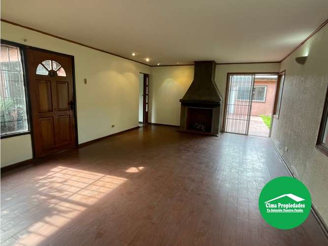 ¡Tu Hogar Ideal! Venta Casa en La Reina, Amplia 6 Dormitorios - Imagen 2
