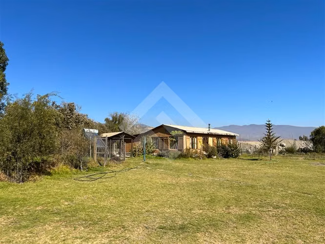 Casa en arriendo de 4 dorm. en La Serena - Imagen 2