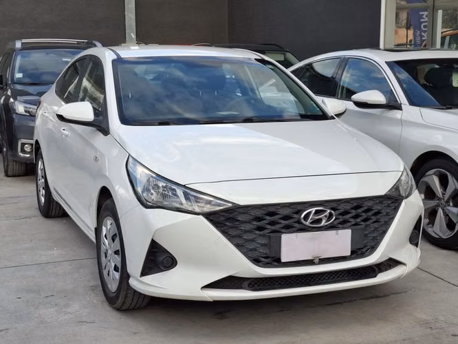 HYUNDAI ACCENT 2023 - Imagen 3